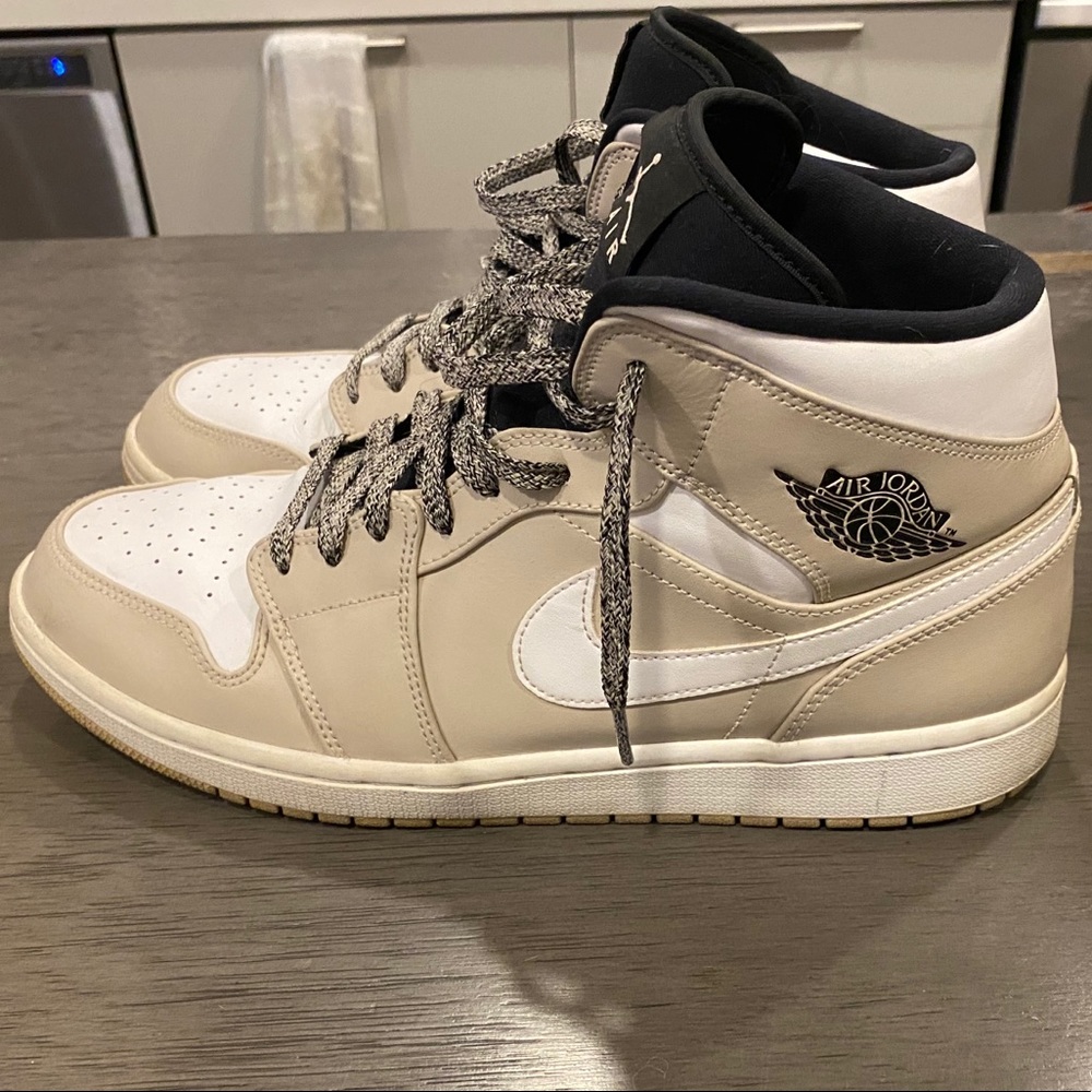Desert Sand Air Jordan 1